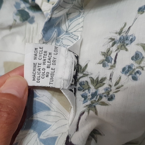 Citron Santa Monica Oriental Inspired Button Down Shirt - Picture 6 of 7